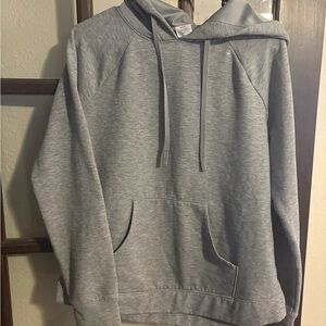 Gray Pullover Hoodie Sweatshirt - Casual Wear
